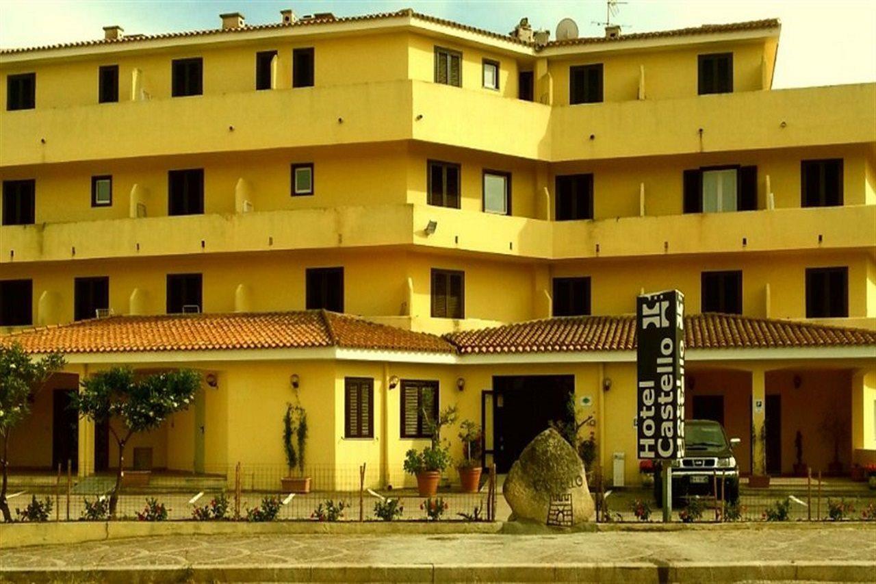 Hotel Castello Golfo Aranci Buitenkant foto